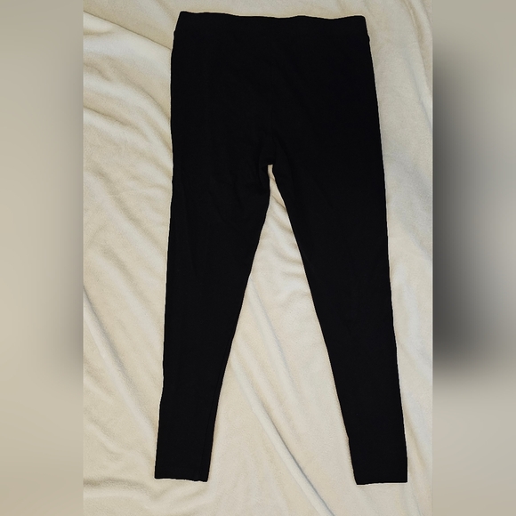 VINCE CAMUTO black legging - Picture 3 of 4